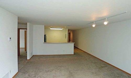 Riverwalk-in-Waukesha-Interior-Livingroom-6-1.jpeg